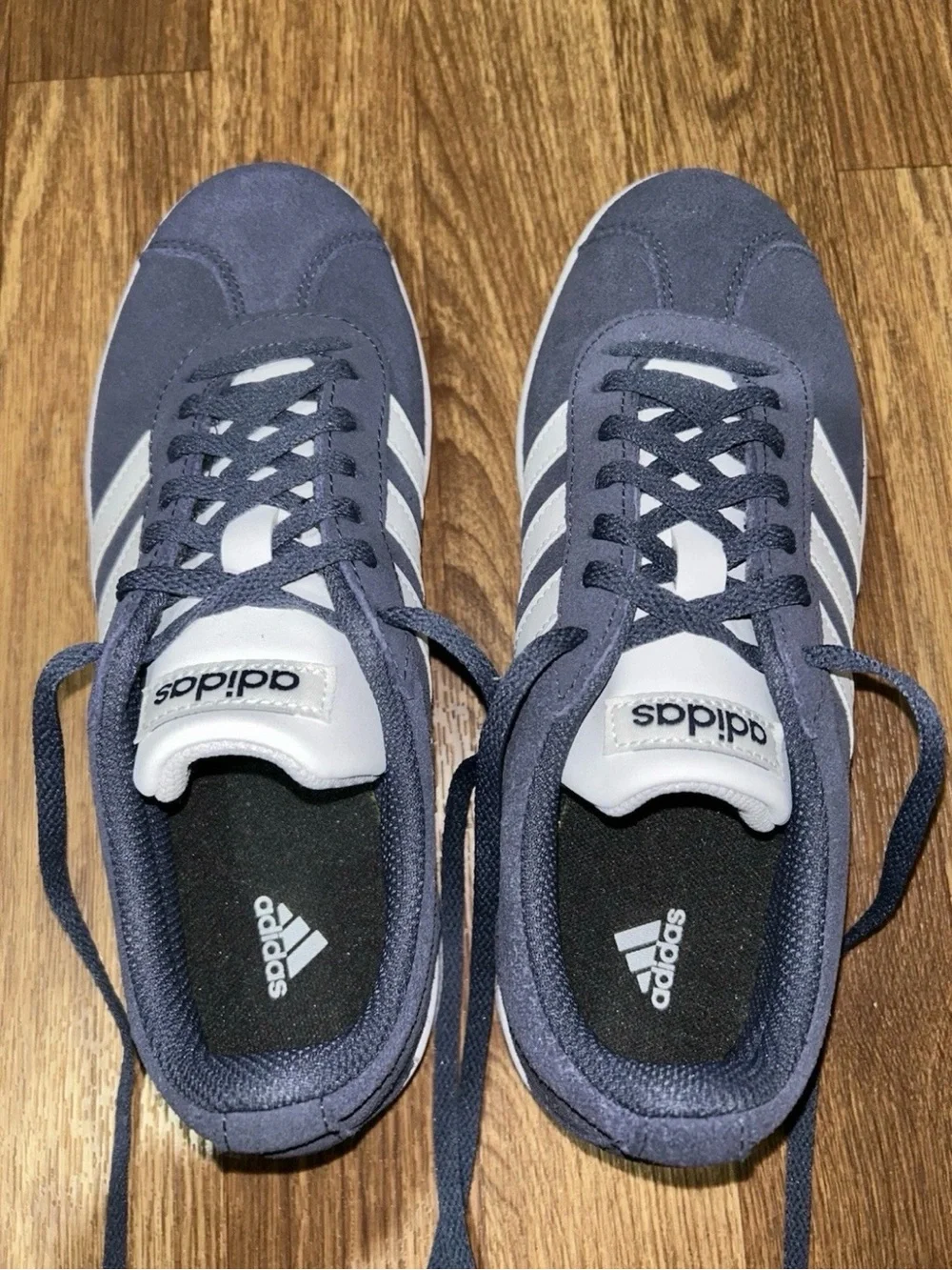 Adidas Blue Suede Low Top Athletic Sneakers Women's Size 7 - Picture 4 of 5